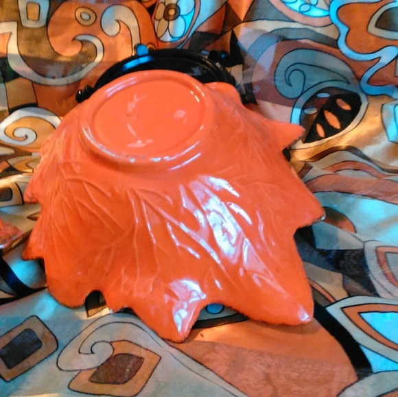 2 VINTAGE BURNT ORANGE MID-CENTURY BOWLS - Picture 4 of 7